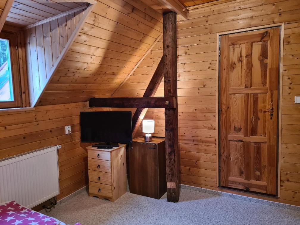 Horsky Penzion U Splavu Josefův Důl Extérieur photo