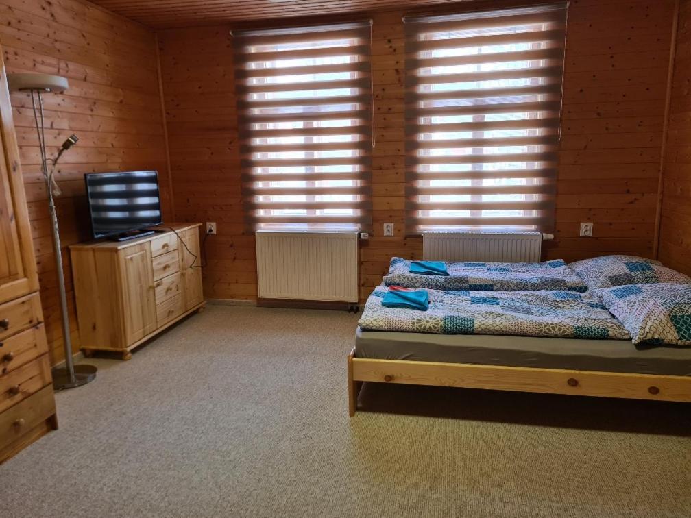 Horsky Penzion U Splavu Josefův Důl Extérieur photo
