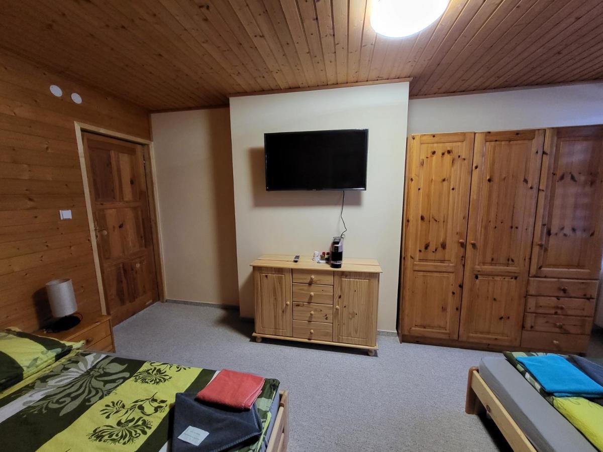 Horsky Penzion U Splavu Josefův Důl Extérieur photo